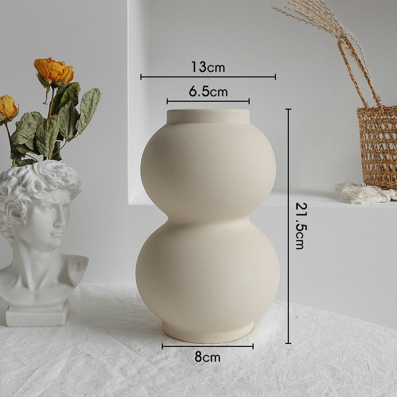 Ceramic Vase - jasmin milk bar