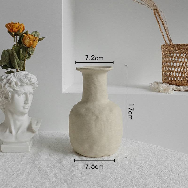 Ceramic Vase - jasmin milk bar