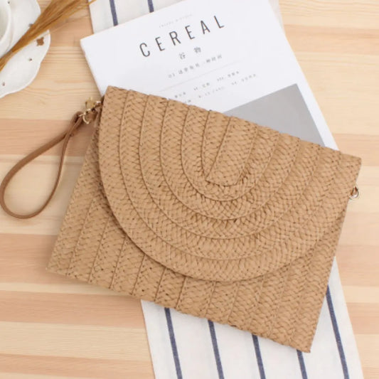 Spring Ari Clutch - jasmin milk bar