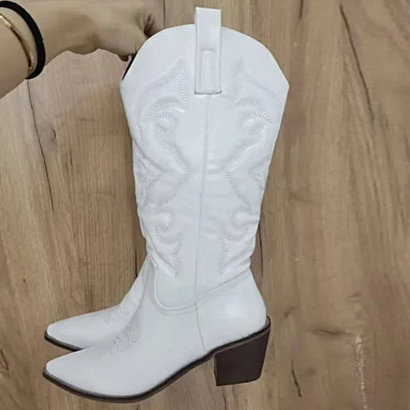 Cowboy boots - jasmin milk bar