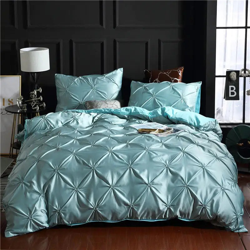 Royal Quilted Bedding Set - jasmin milk bar