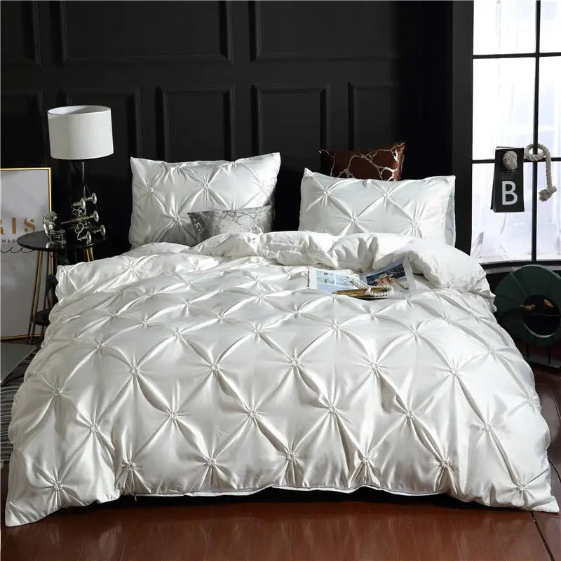 Royal Quilted Bedding Set - jasmin milk bar