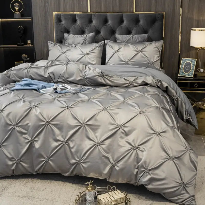 Royal Quilted Bedding Set - jasmin milk bar