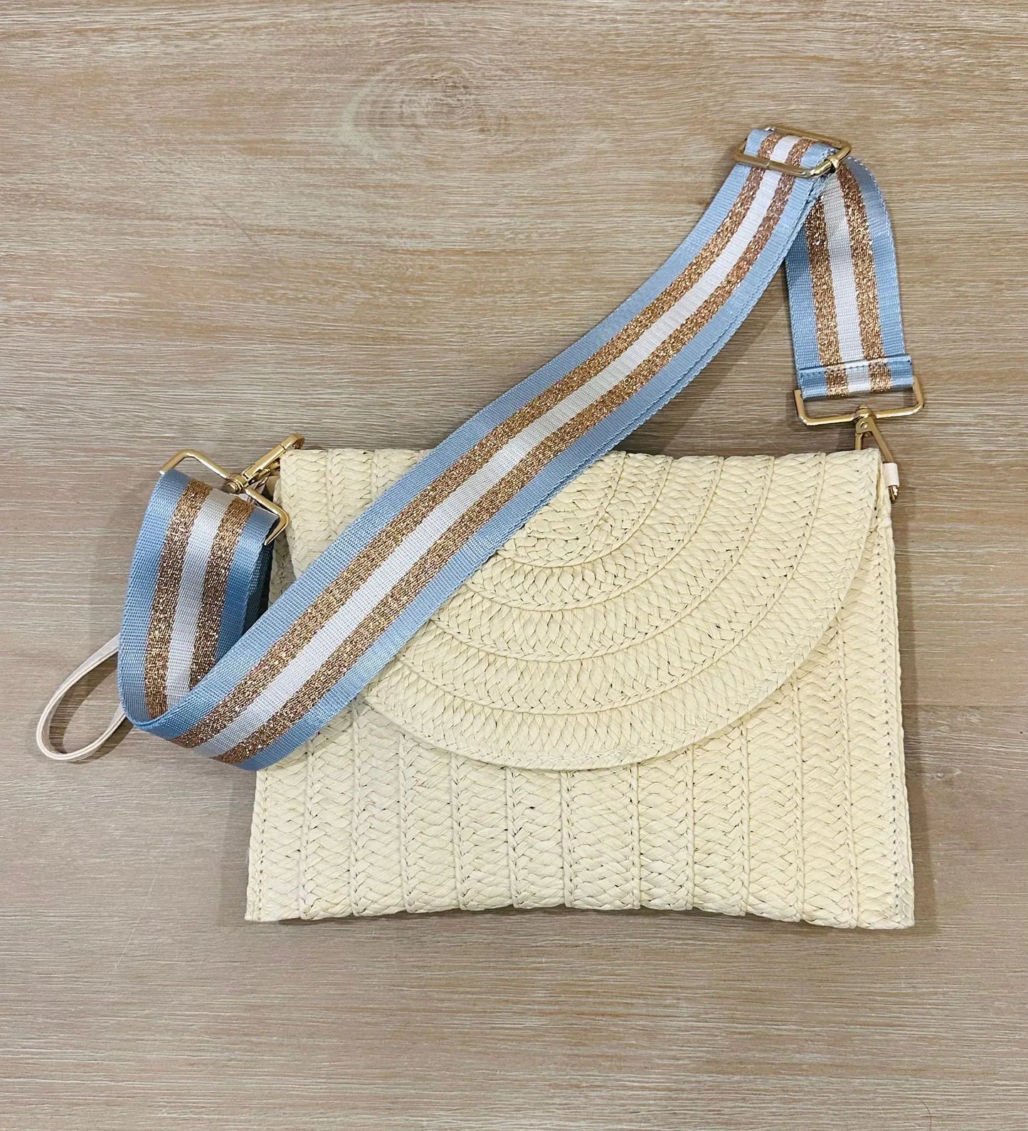 Spring Ari Clutch - jasmin milk bar